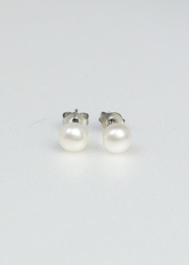 Freshwater Pearl Pierce 6mm