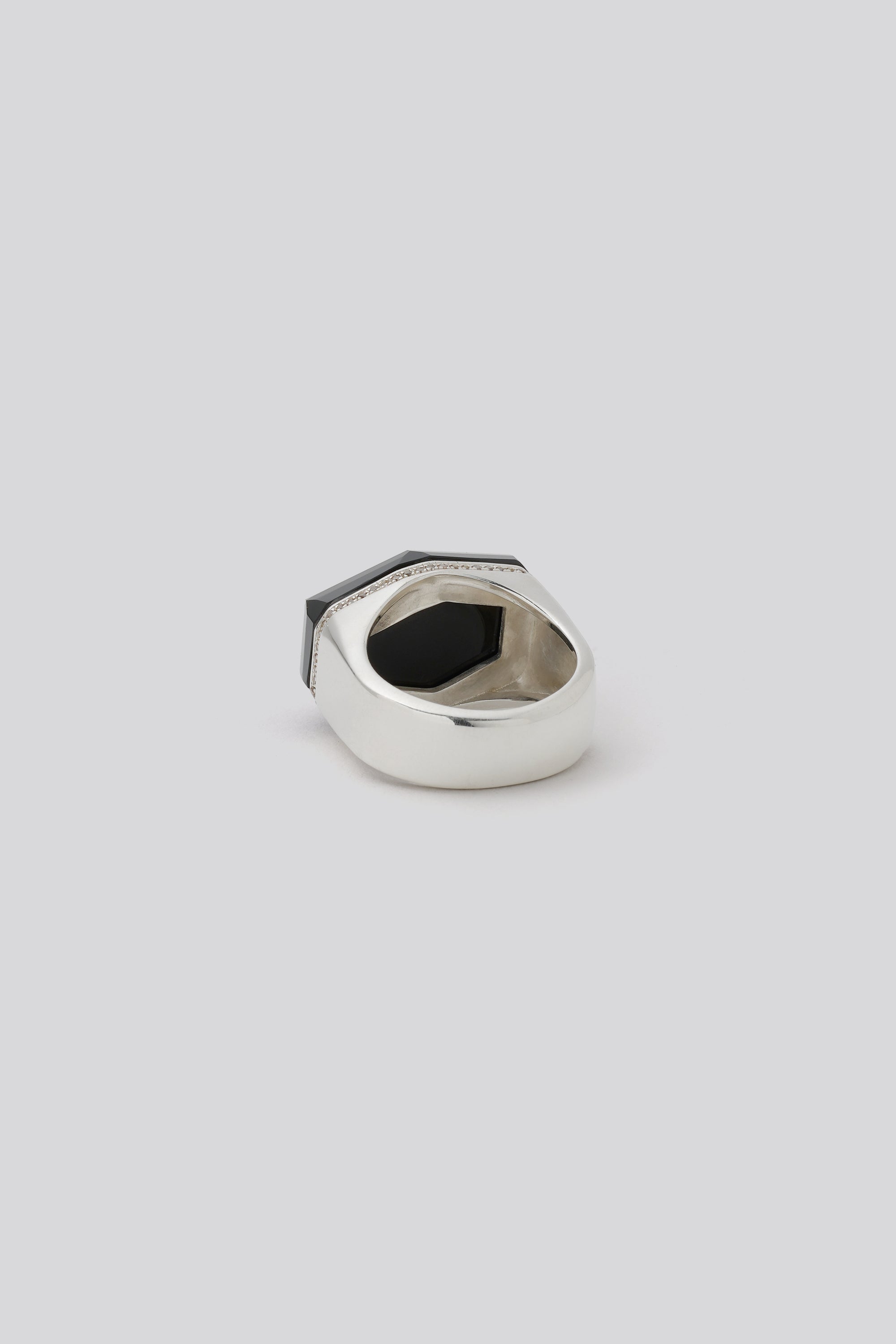 Constantin ring Large｜Onyx