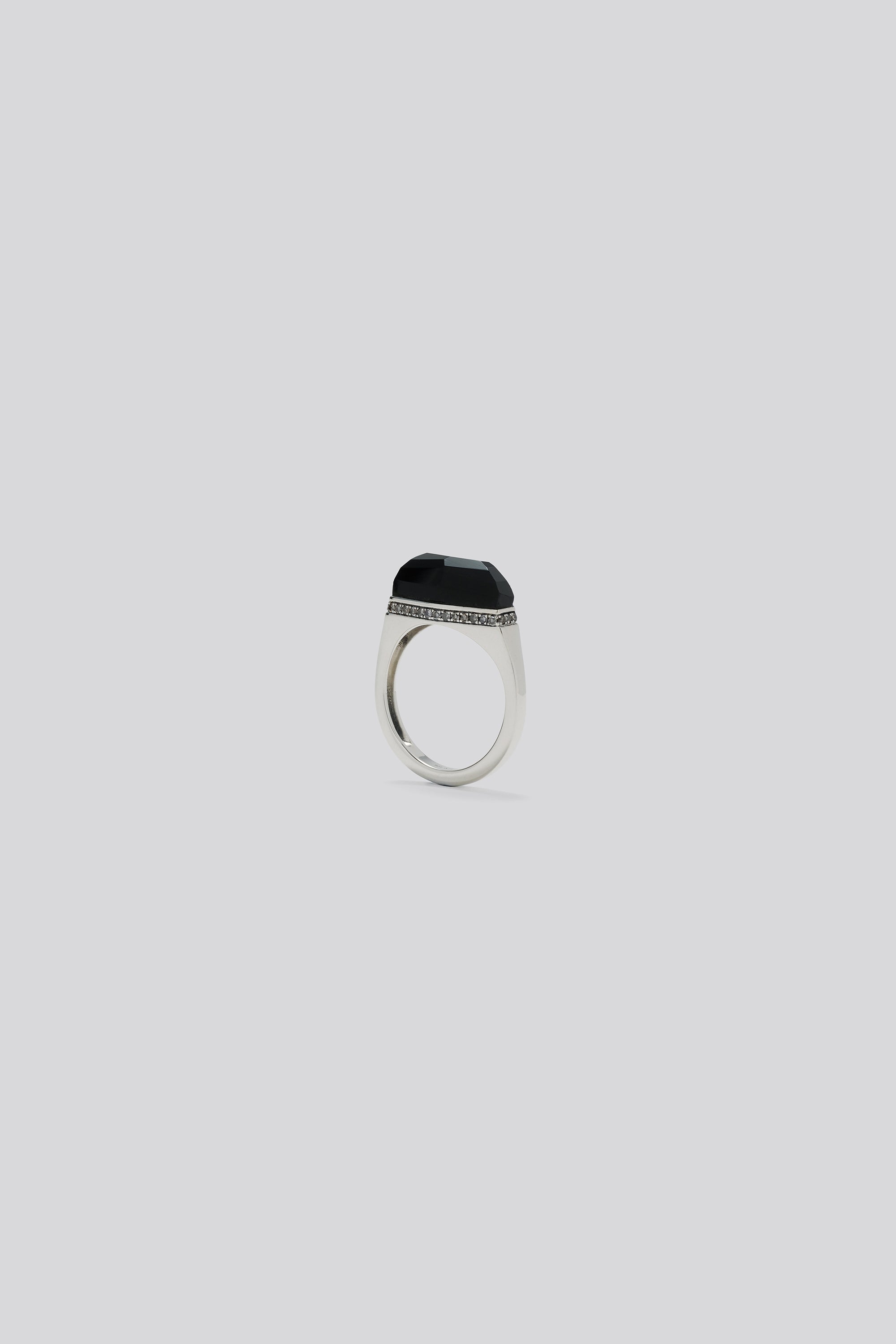 Constantin ring Small｜Laboratorite