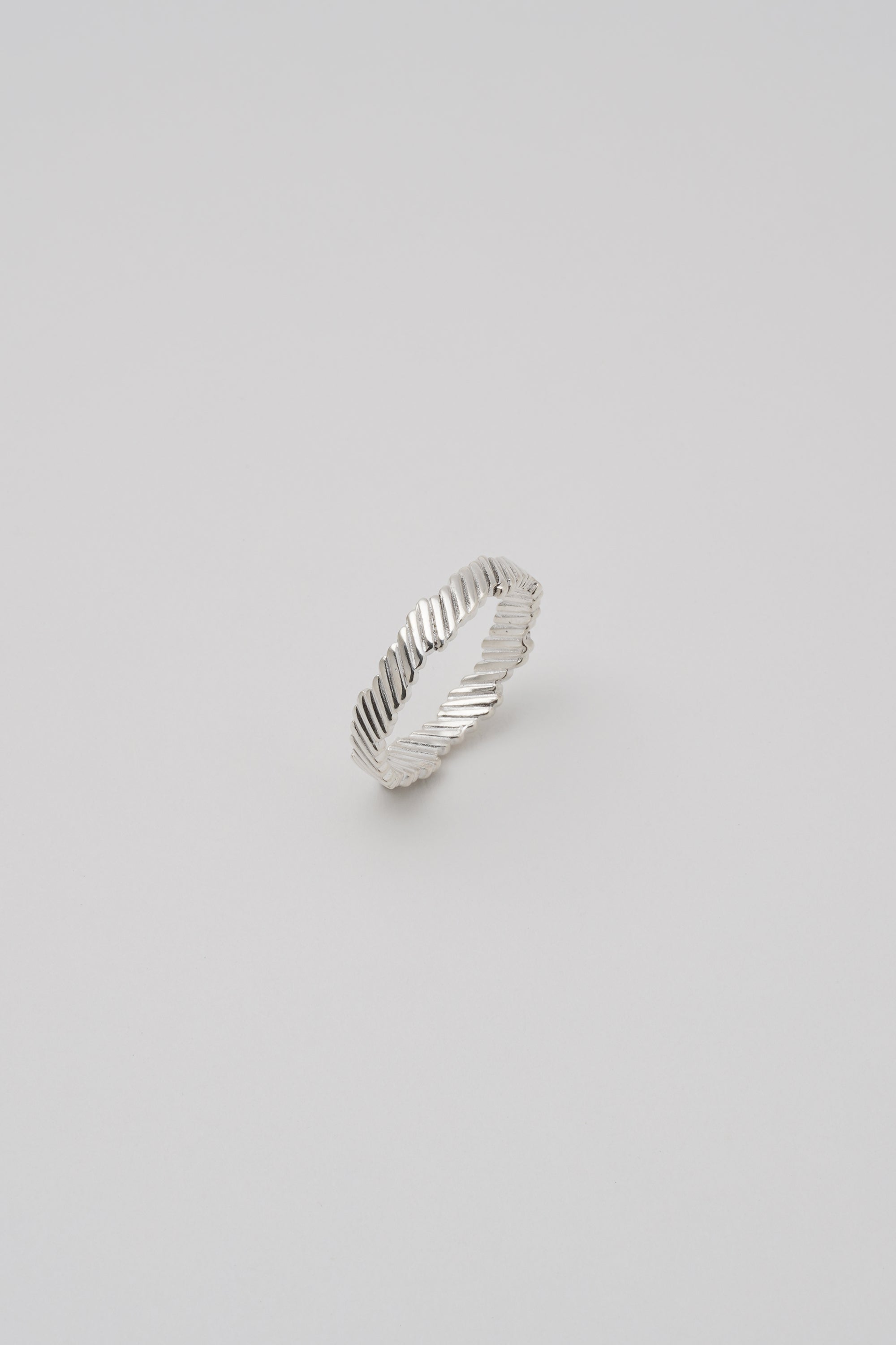 Line line line ring｜SILVER