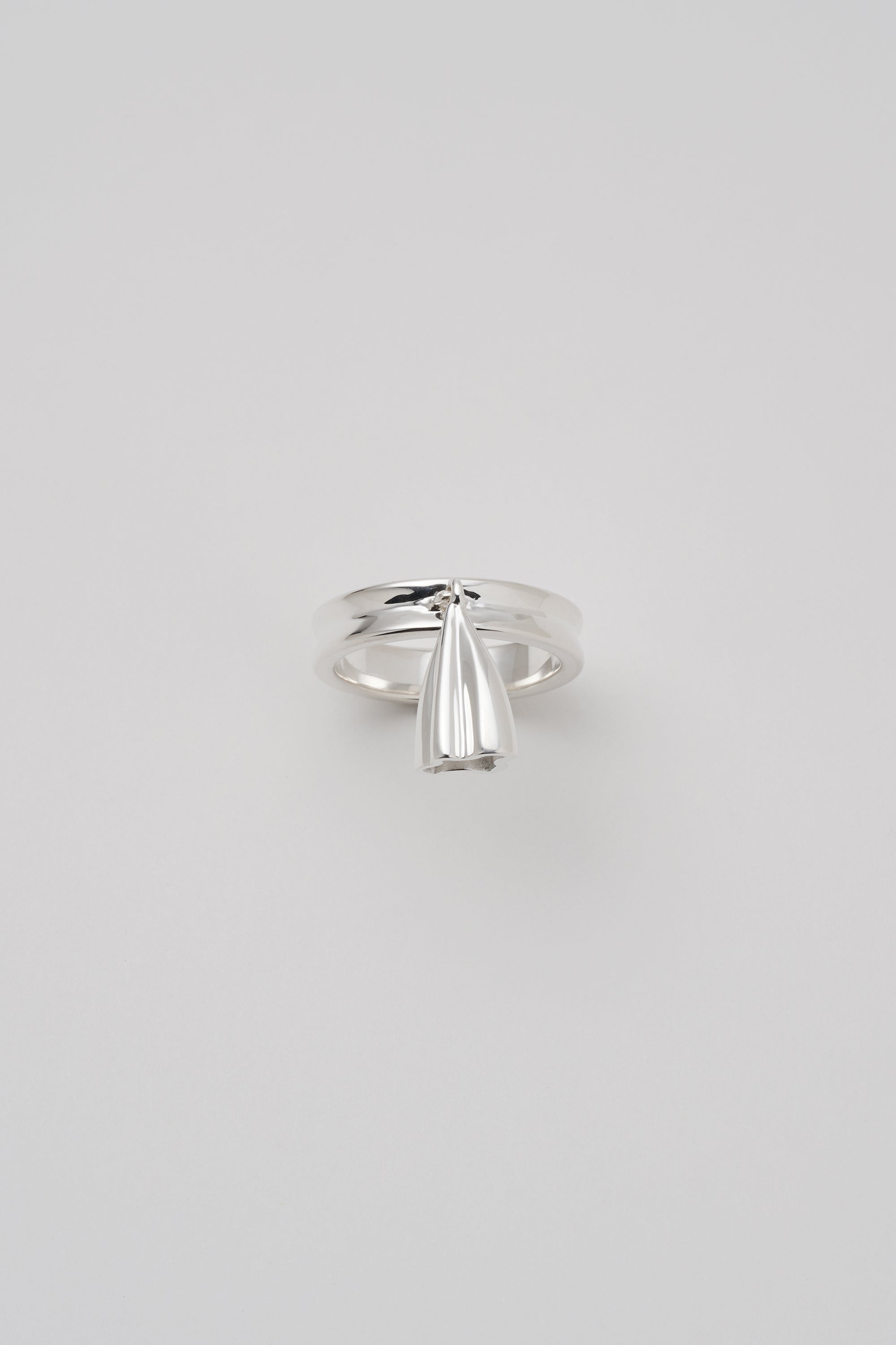 Ruffle charm ring｜SILVER