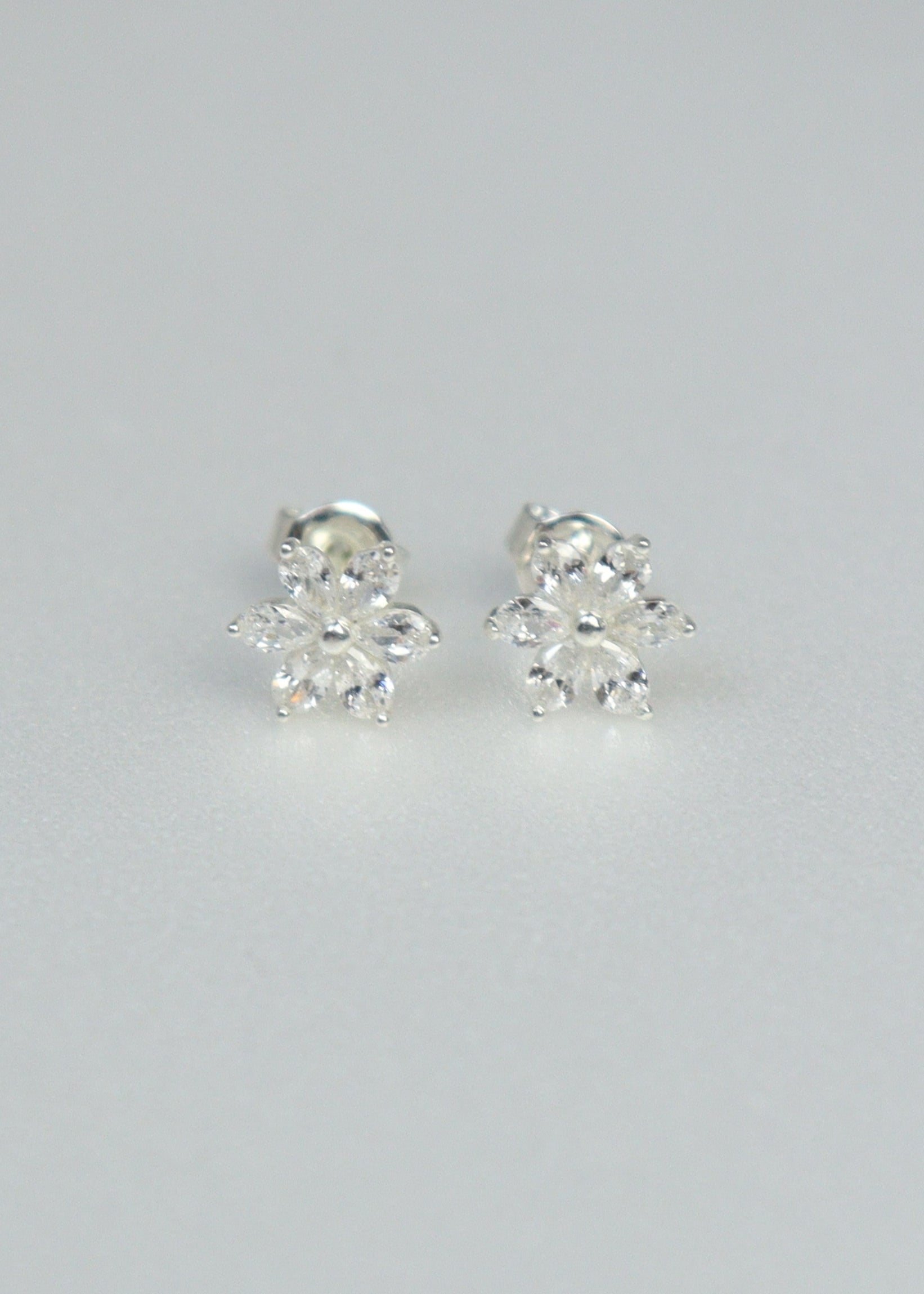 シルバー925 ピアス　琥珀　虫入り　8.22 g 虫入り琥珀ピアス 送料無料 シルバー Silver925 コレクション