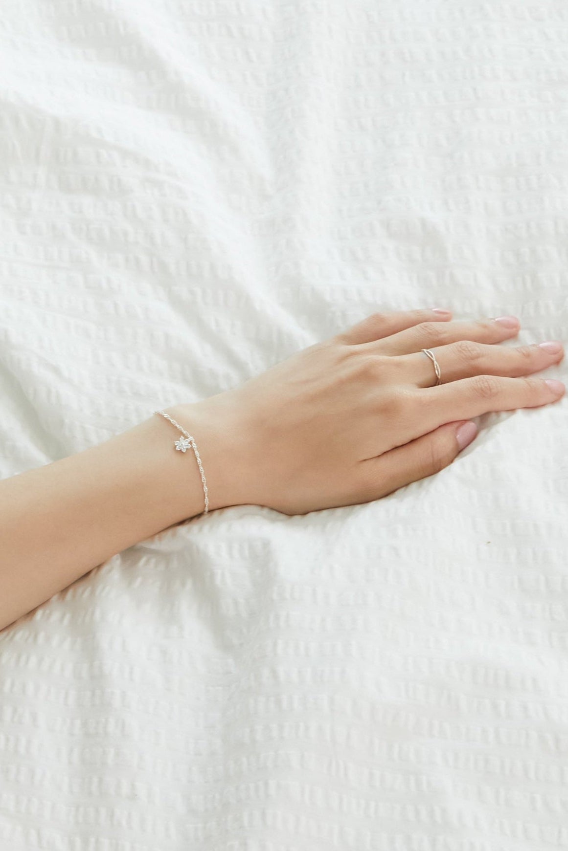 Zirconia Flower Bracelet［SV］