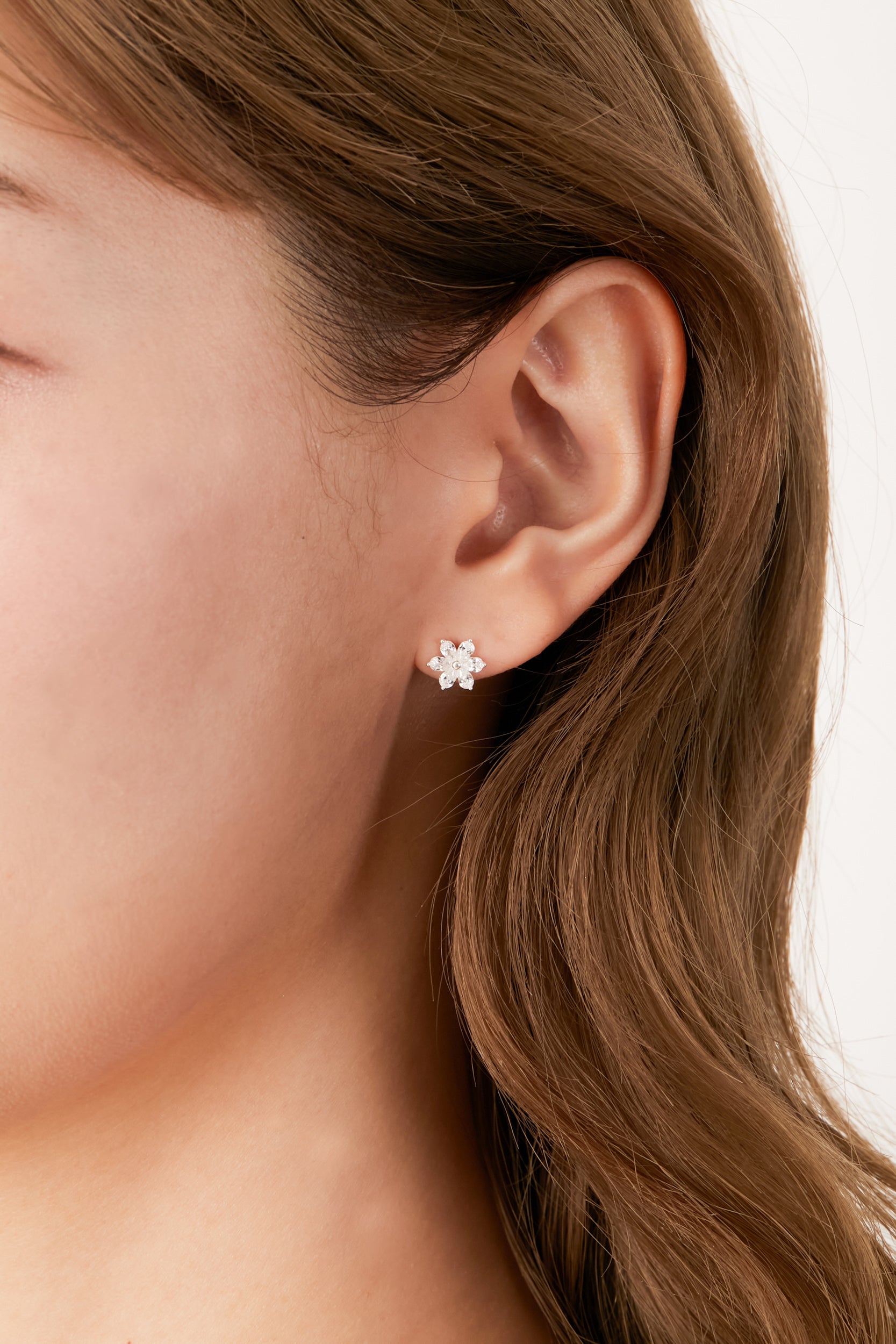 Zirconia Flower Pierce［PG/GD/SV］