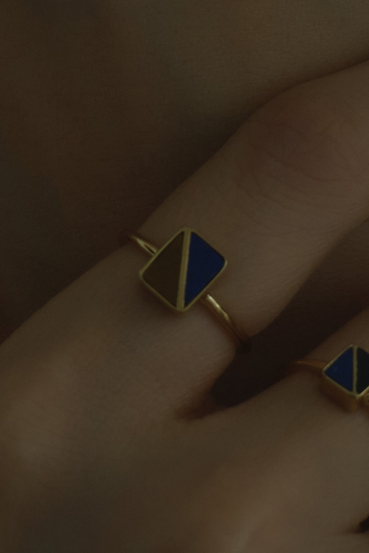 Cross line ring Large | GOLD×Tiger Eye×Lapis Lazuli